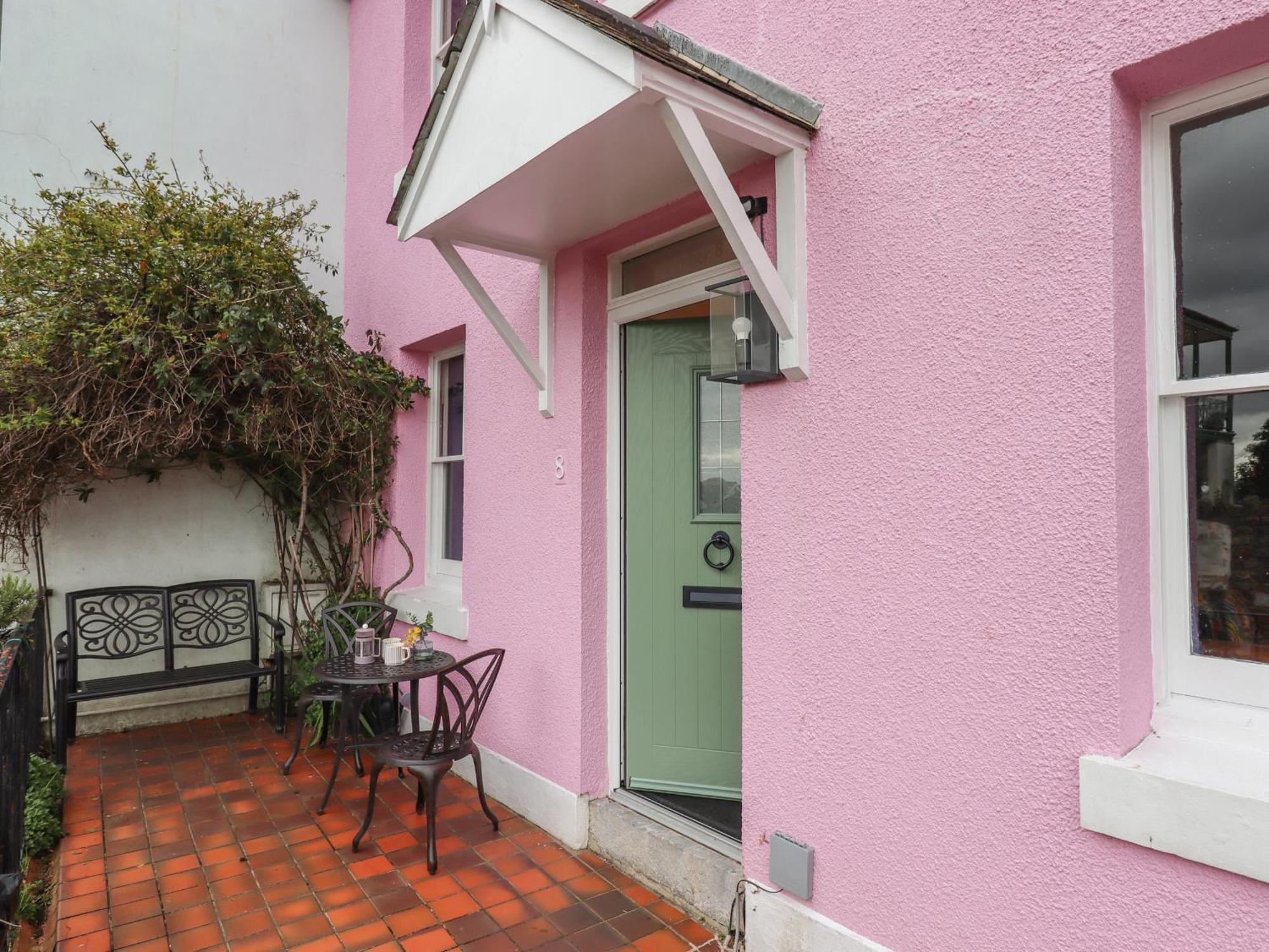 Rose Holiday home